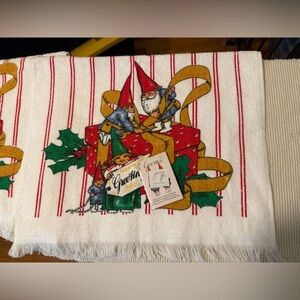 Set of 2 Vintage 1979 Gnomes Christmas Towels w/ Tags – Holiday Collectible